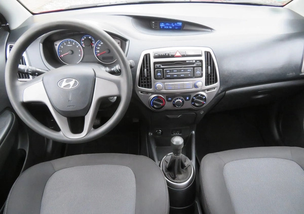 Hyundai i20 cena 14999 przebieg: 132341, rok produkcji 2012 z Zabłudów małe 326